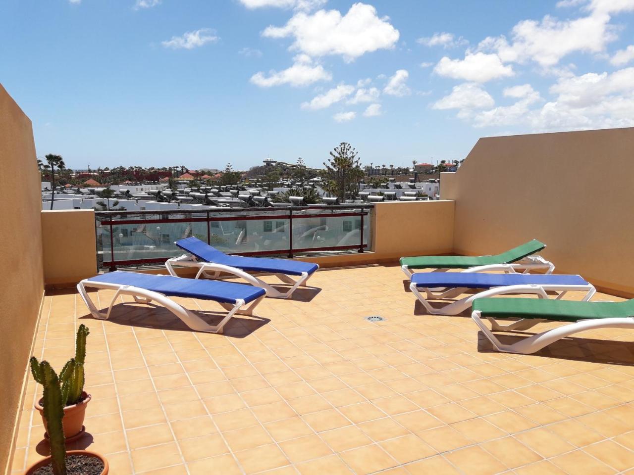 Big And Bright Apartment Corralejo Room photo